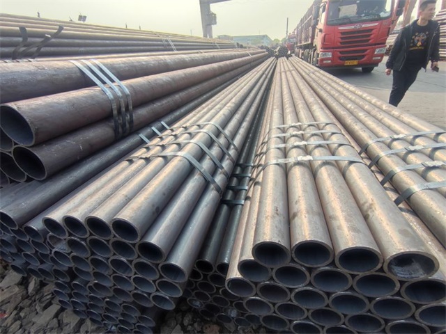 威海20#无缝钢管焊接